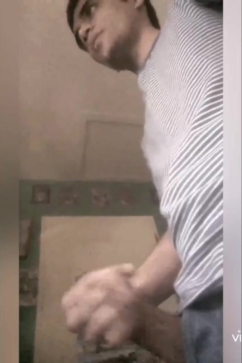חמוד בן 18 מזיין את החברה שלו