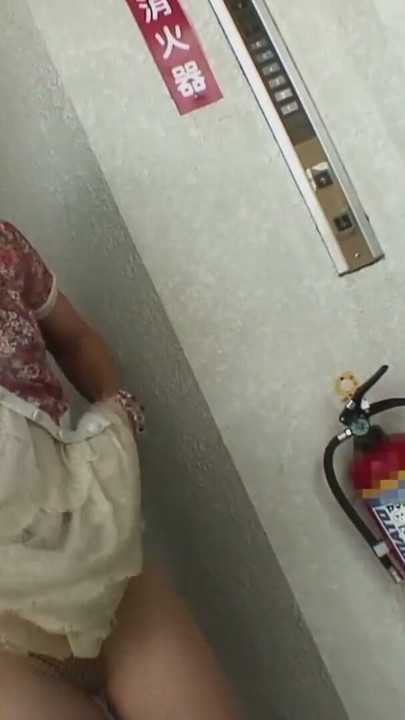 JAPANESE WIFE CHEATS WITH TIGHT PUSSY | Clip 1