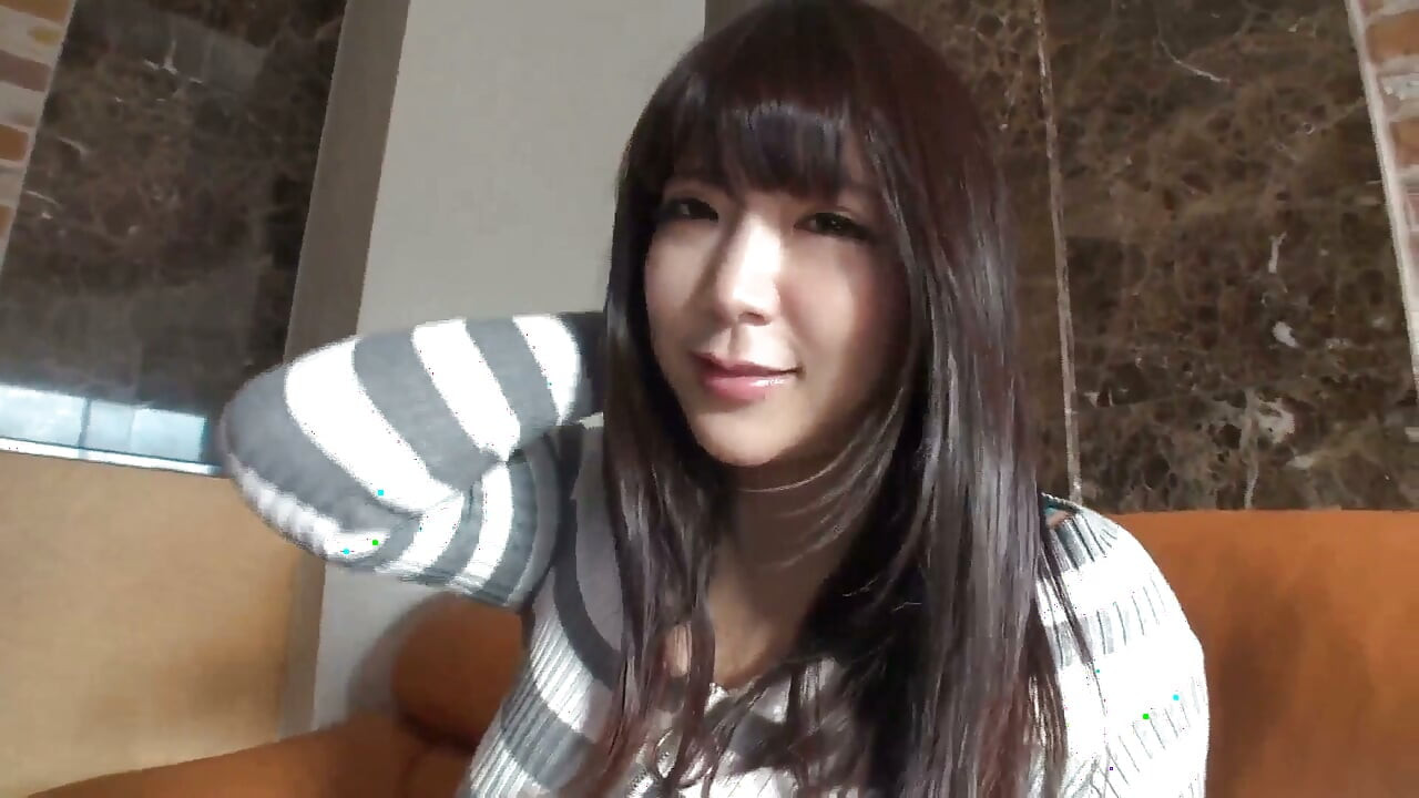 I've Never Seen Tits This Big! Pet Shop Girl with K-cups - Suzu
