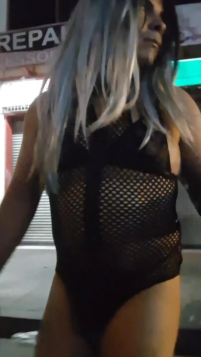 Sexy sissy