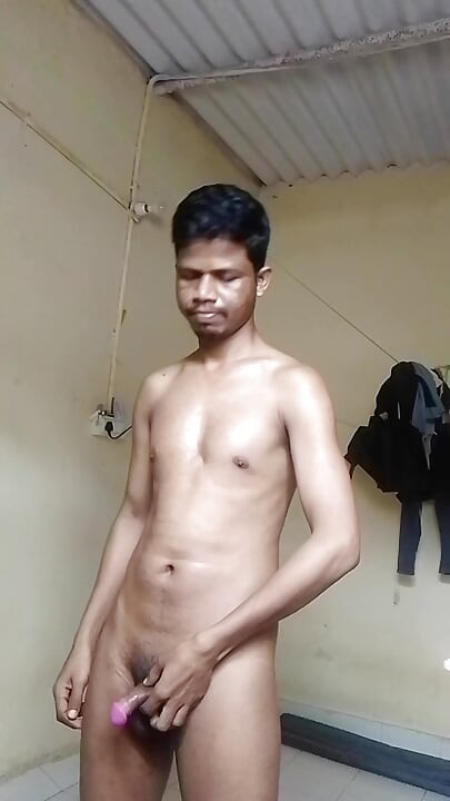 Studenti masturbiraju u sobi hostela