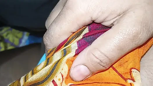 Ibu tiri nakal ini suka banget dientot sama kontol besarku - audio jernih