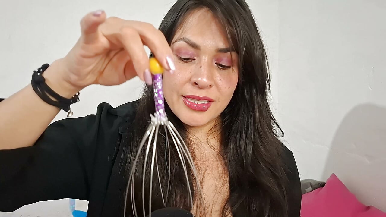 젖가즘을 느끼는 ASMR 두개안 마사지