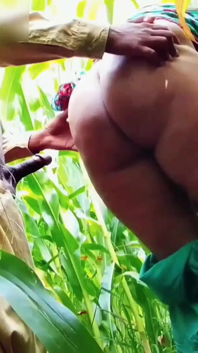 Hot Threesome hard fucking in outdoor | Clip 1
