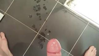 Young guy with big cock cum huge