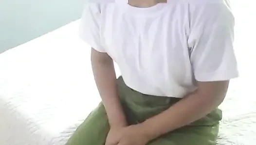 Pequeña de 18 años pasando su primer casting parte 1