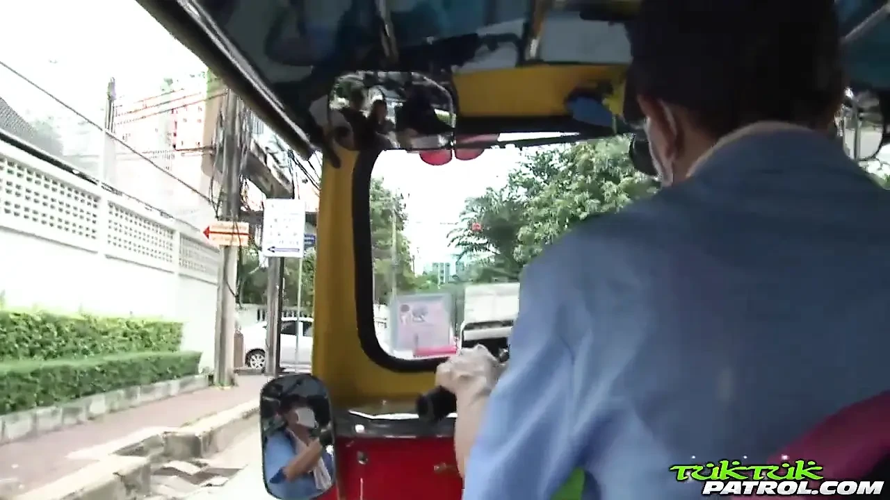 면도한 보지 태국 귀염둥이 따먹기