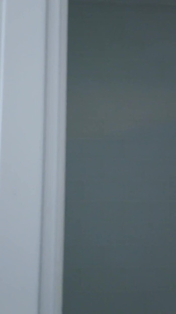 Spicy Worker - the Sexy House Agent