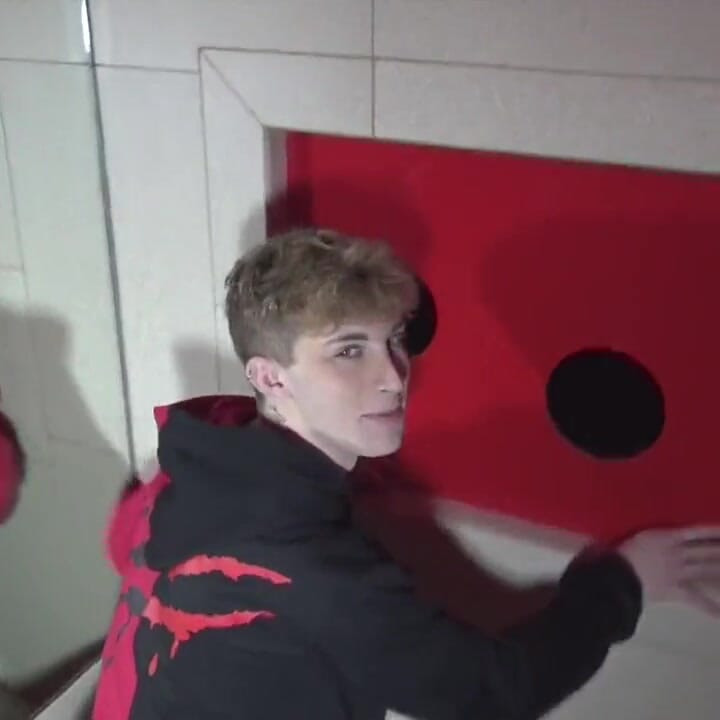 The ass of twink Andrea used raw by Kevin David in sling