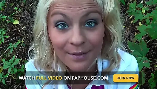 Beautiful blonde does outdoor blowjob