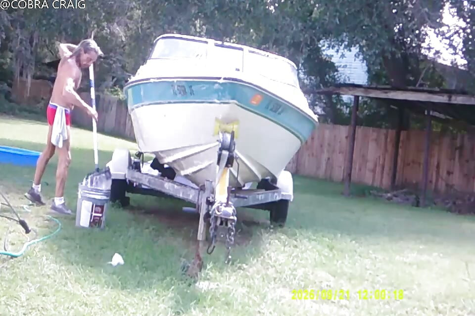 9-21-26 COBRA STARTS THE BOAT THE WHOLE TIME BIT CH ING THE LADY NEXT DOOR IS A HI IQ MORON AND THE LOVE BUGS.