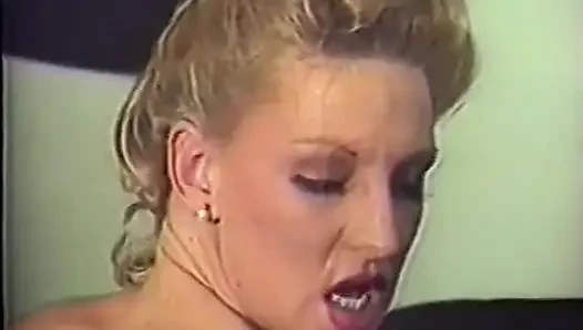 Lusty sluts in sexy lingerie finger fuck each other