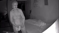 Überwachungskamera im Schlafzimmer