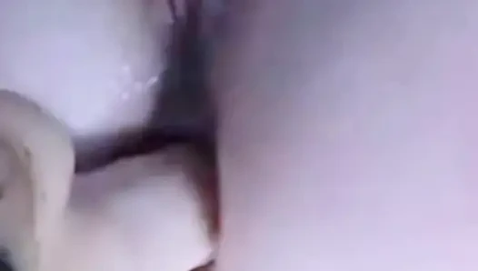 Asiatisches jugendlich mädchen analer orgasmus