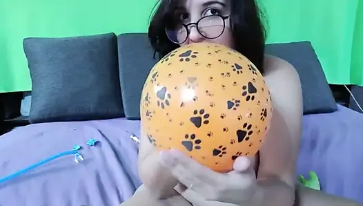Popping balloons on Inflatable Crocodile - bunny looner [lowres]