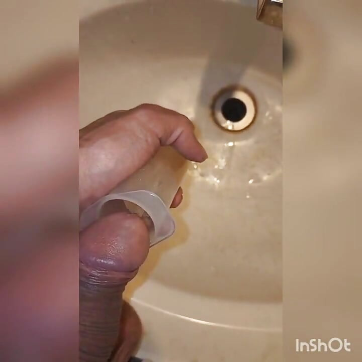 Injection of My Fresh Hot Piss Into My Tight Cunt.
