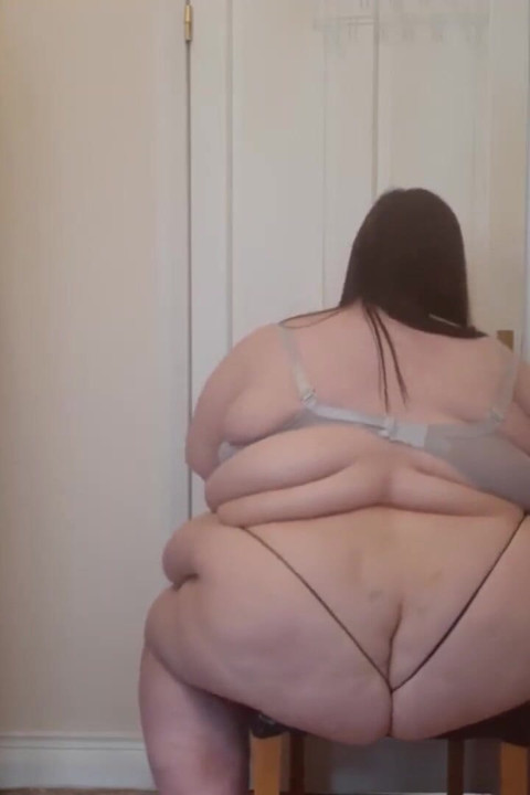 SSBBw prøver på G-strenge viser fedt krop