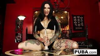 Sexy tattoeed Milf gives you a Jerk Off Instructional