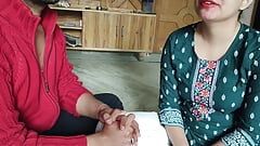 Une petite amie étudiante desi indienne baise à Oyo (audio hindi)