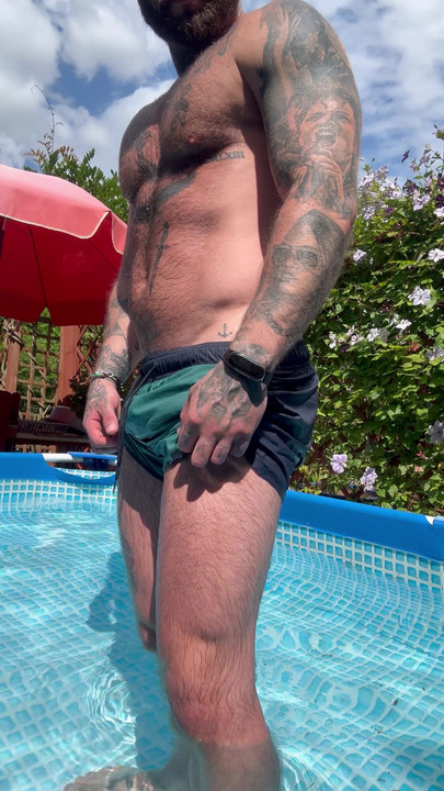 Swimpool tattoo boy