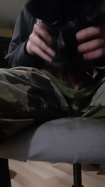 I fuck my vagina in military fatigues