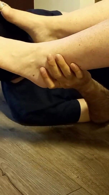 Must-see moment from "Foot worship for her toe ring decorated feet"