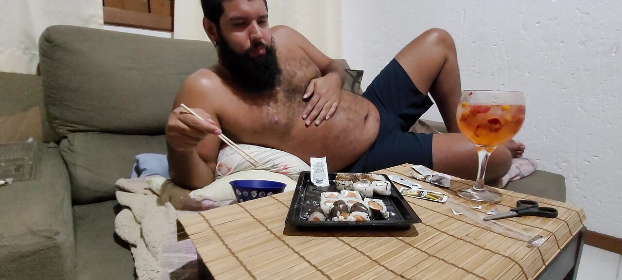 100-Piece Sushi Challenge: Completely Maxed Out & Bloated