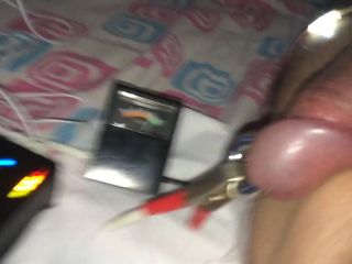 Electro session done remotely by female friend