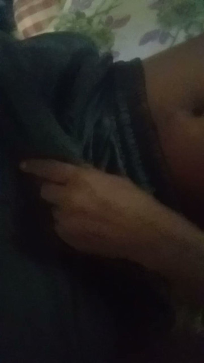 Hi friend I am Bengali boy Kolkata koi ladki mere sath enjoy karne ka contact me my profile teleg ram ID