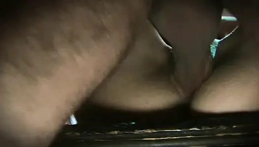 Cewek-cewek manis bereksperimen dan ngentot sama cowok sange ini