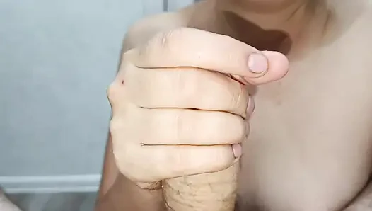 Korean woman with skillful hands and mouth, homemade blowjob and cum in mouth