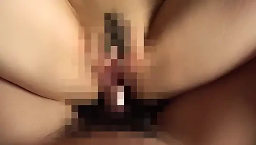 A133B04 [No Sharing] Ultra-realistic infidelity footage of a wife who can't reveal her identity. Her extra-thick lips are proof of her deep love for men and her masterful talent!
