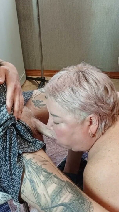 deep blowjob from mother-in-law, a portion of hot sperm in the throat | Clip 1