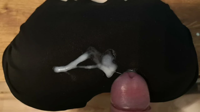 I cum on my ass