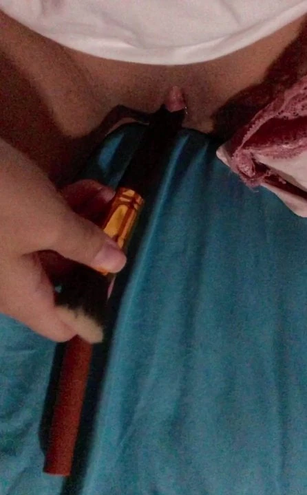 Night time pussy play