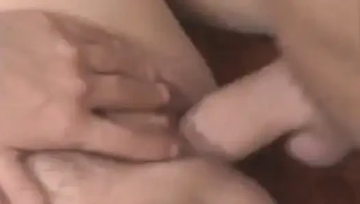 Out of date GILF gets pounded