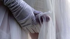 Matrimonio sposa sborrata lingerie