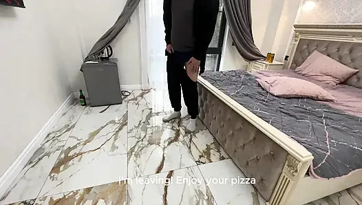 The girl had no money and she paid for the pizza in kind. With dirty talk