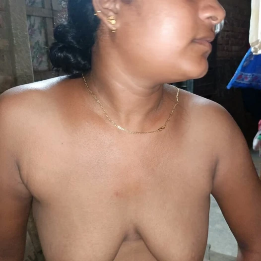 Indian Desi village stepmommy gave her husband to her relative.