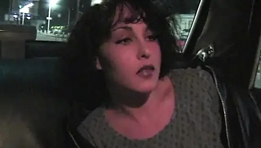 Versaute Taxifahrt: Heiße Action im Cab