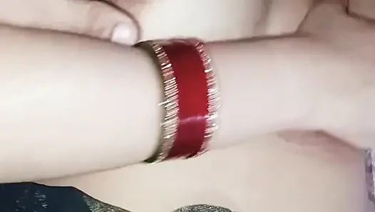Hot mammi ne mere ghar aakar apni chut kyu chud