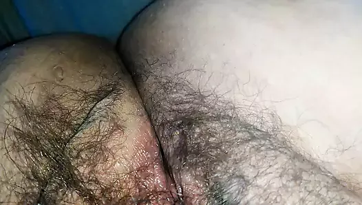 Willing slut gets it with love balls