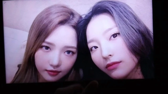 Fromis 9 - Jisun and Saerom - cum tribute 1