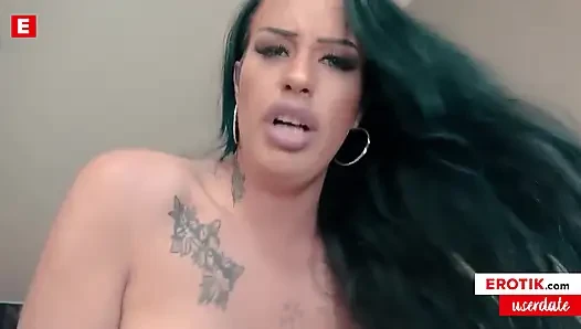 Fiery Latina MILF Zara Mendez enjoys a fan cock!