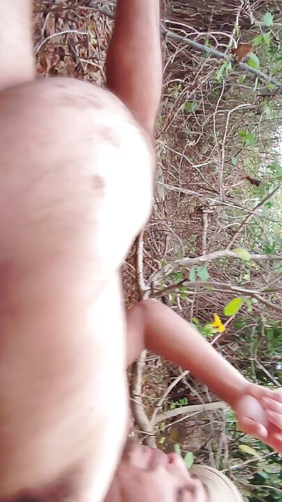 Masturbating outdoors until I ejaculate like a horny stud
