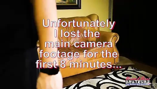 Фигуристая милашка-блондинка Аня давится страстным минетом, страстное глотание в конце на тепло