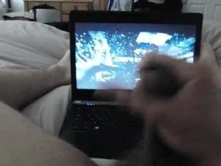 Wanking and Cumming to Taylor Swift