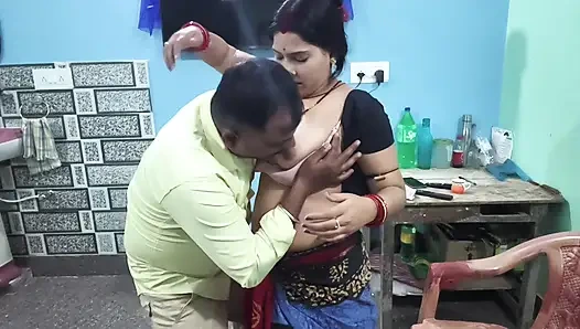 Heiße indische milf-hausmädchen-ehefrau verführt und fickt hart, desi sexvideo