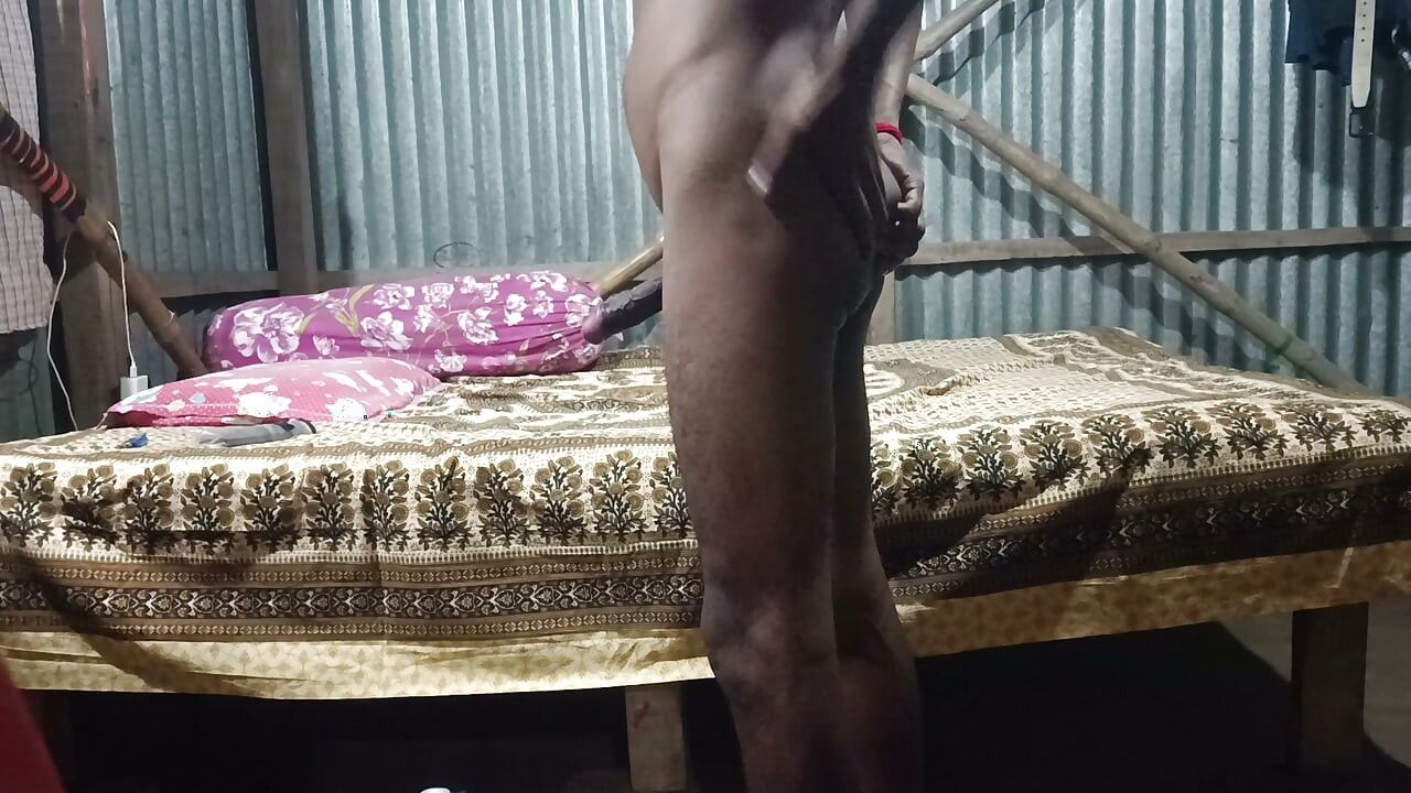 Desi young mature uncle.injoy at night masterbating video