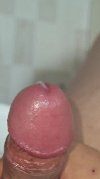 Trebuie să vezi momentul de la "Slow motion ejaculation_slow release 16 times_9 ejaculations_semen"